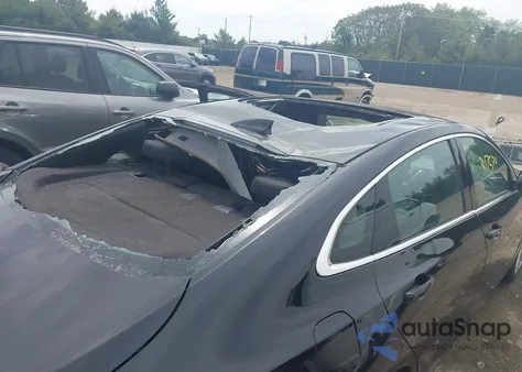 2019 Chevrolet Malibu Lt from USA, damaged, VIN 1G1ZD5ST4KF139217